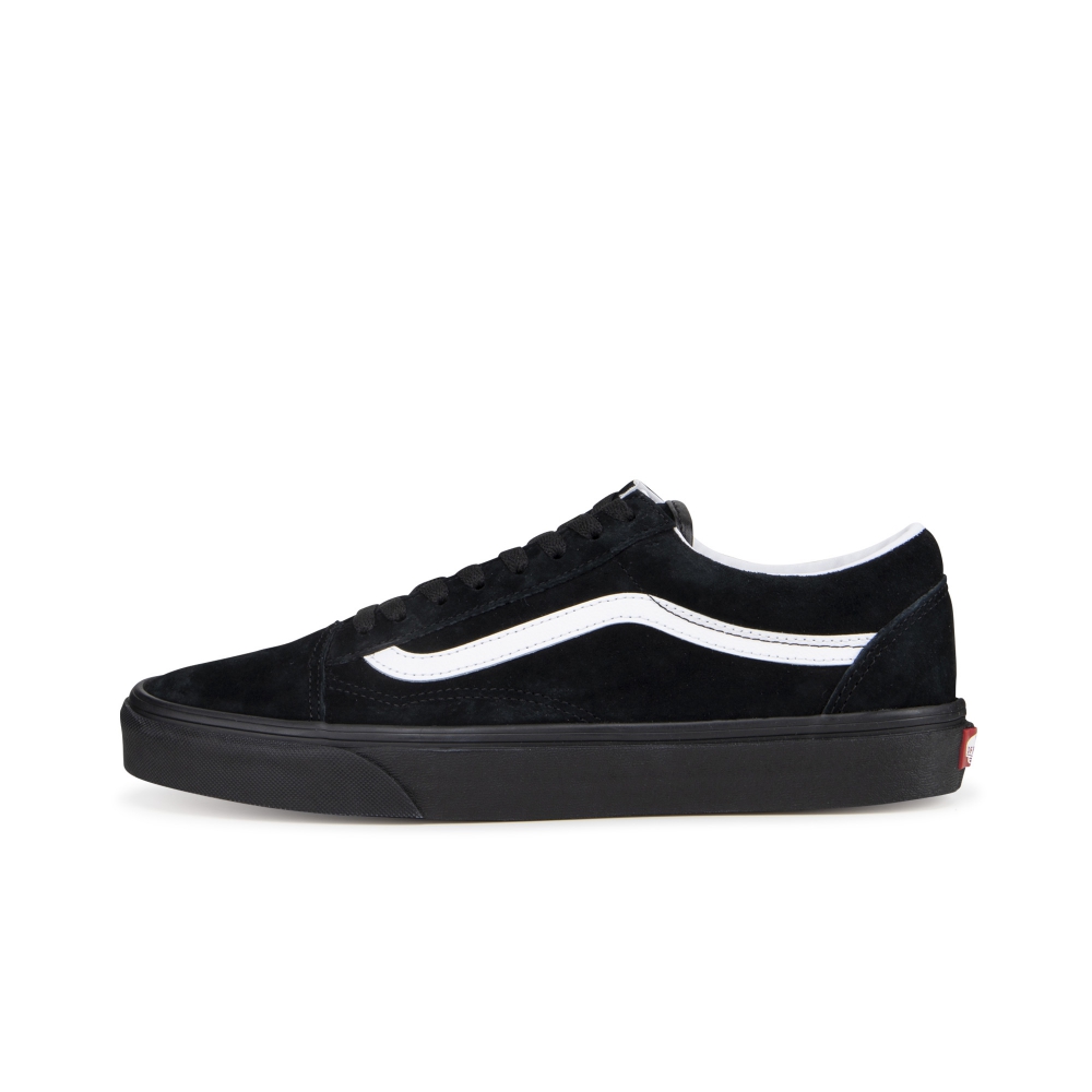vans-ua-old-skool-pig-suede-black-vn0a4u3b18l1-1.jpg